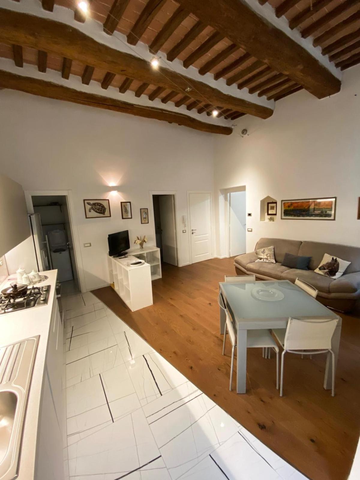 Апартаменты Casa In Castelvecchio Сиена Экстерьер фото